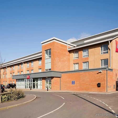 Ibis Swansea Hotel Exterior photo