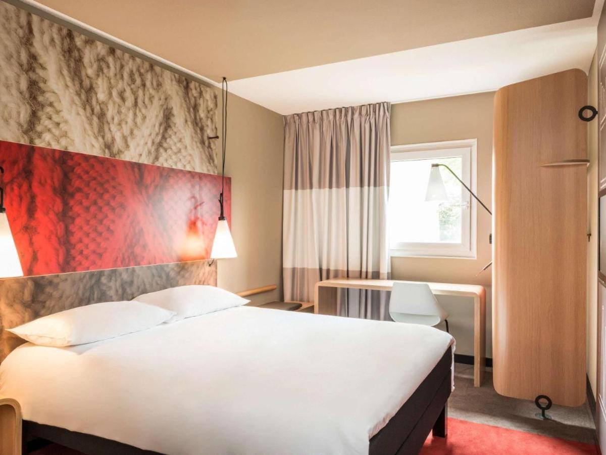 Ibis Swansea Hotel Exterior photo