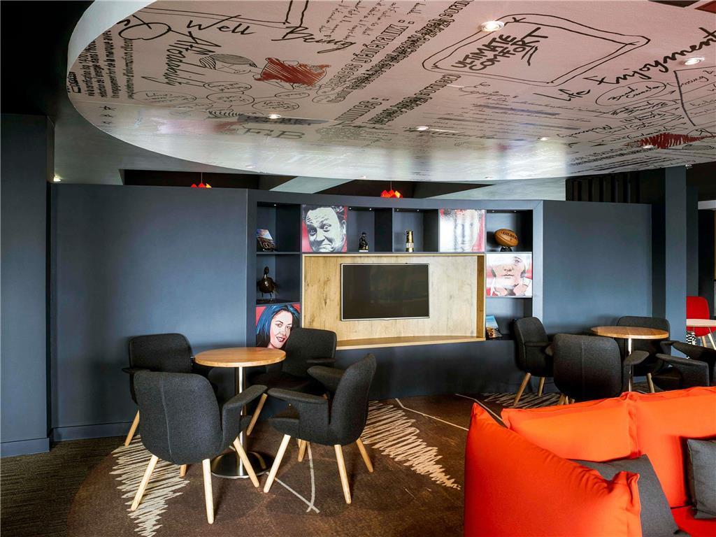 Ibis Swansea Hotel Restaurant photo